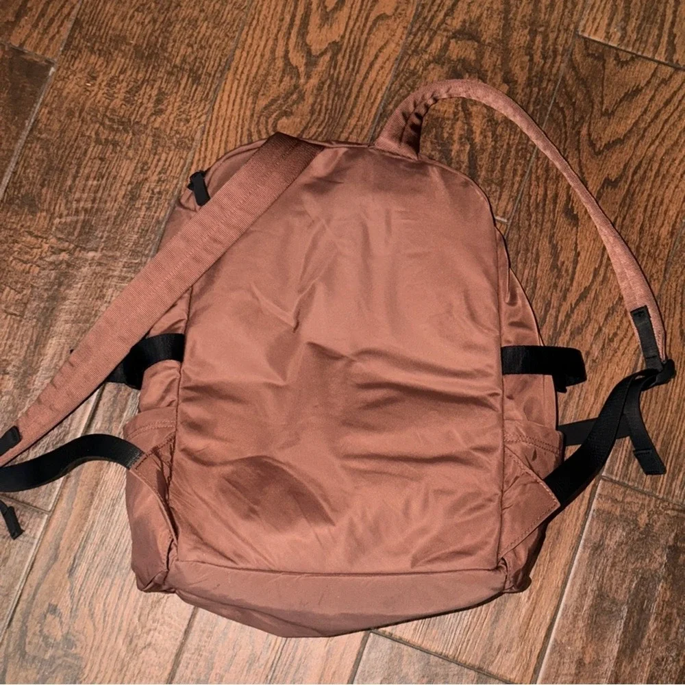 Lululemon New Crew Backpack 22L Rust Clay Brown Water Repellent Travel Bag